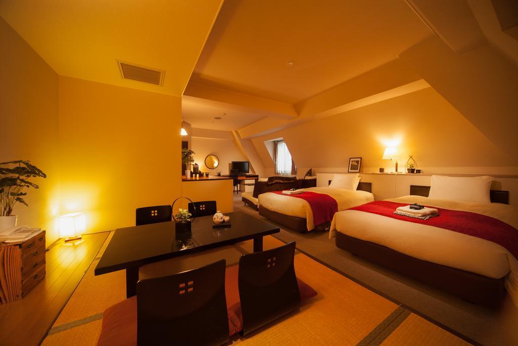 Hakuba Springs Hotel Exterior photo